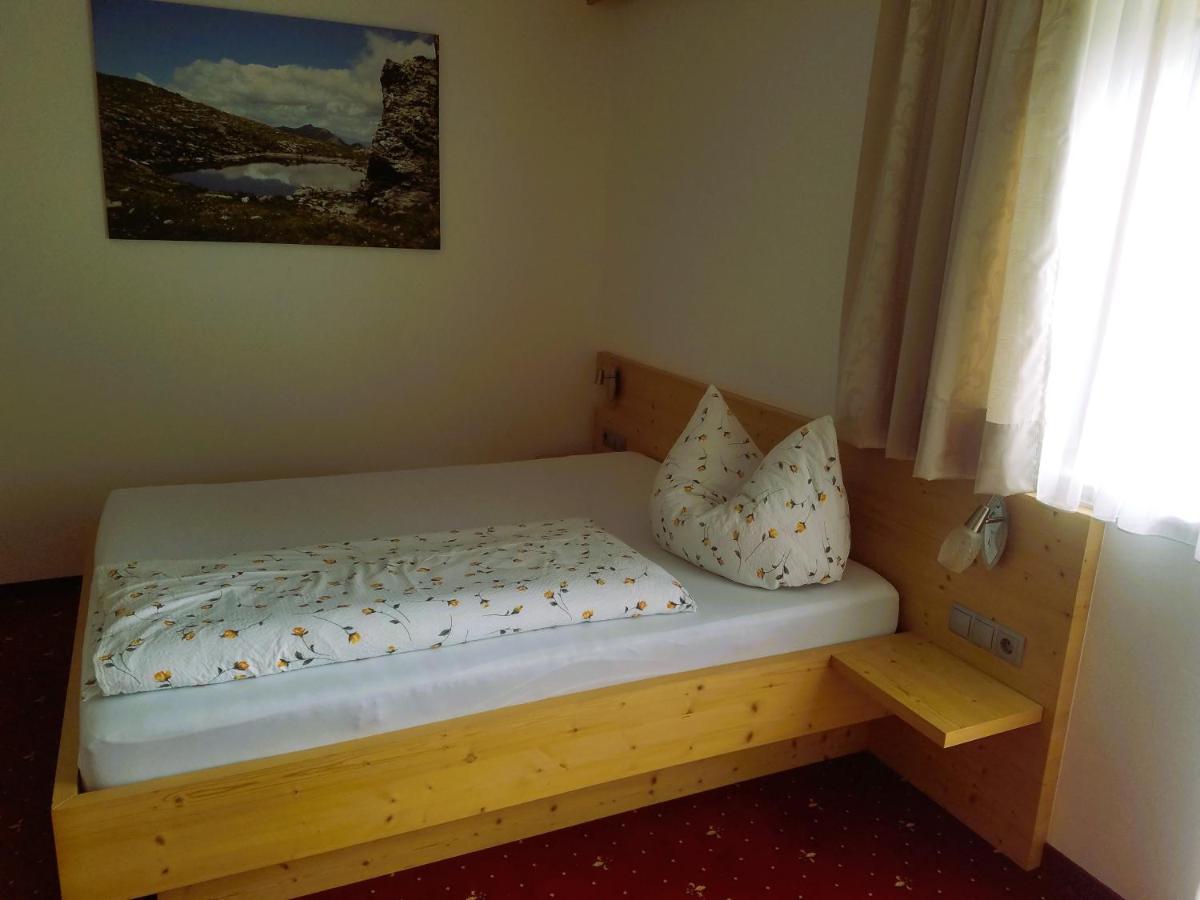 Haus Maria Bed & Breakfast แกร์ลอส ภายนอก รูปภาพ